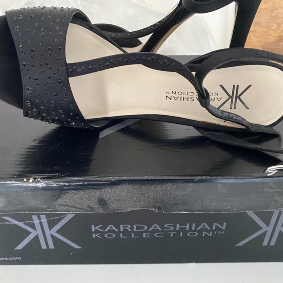 Meet your Posher, Deanna - Picture 2 of 6